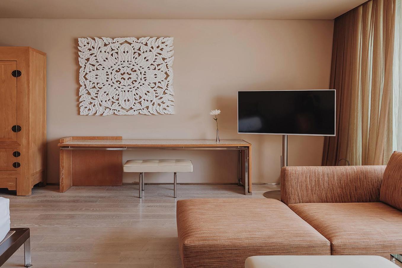 Aguas De Ibiza Grand Luxe Hotel - Small Luxury Hotel Of The World Santa Eularia des Riu Phòng bức ảnh A room at the hotel